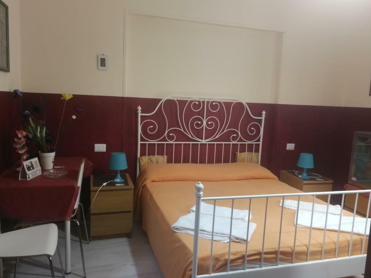 Atrium Rooms Catánia Buitenkant foto