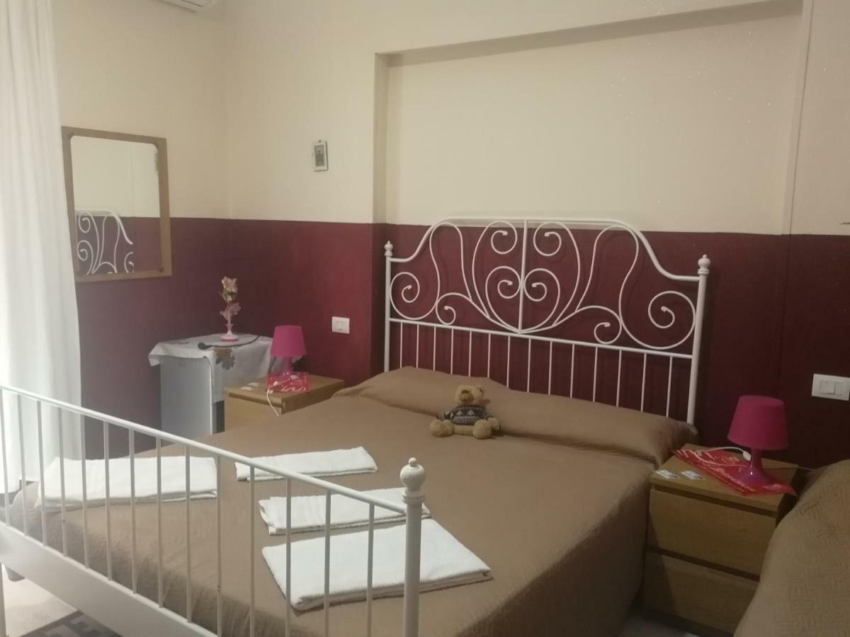 Atrium Rooms Catánia Buitenkant foto