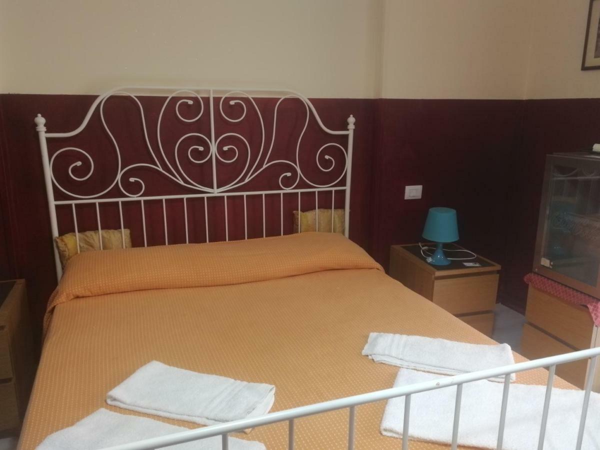Atrium Rooms Catánia Buitenkant foto